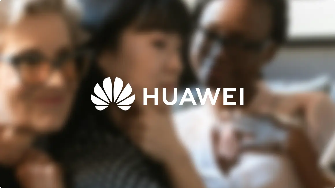 From Kafka to Pulsar: Creating A Comprehensive Middleware Platform to Power HUAWEI Mobile Services